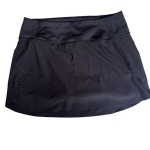 Athleta Run With It 14" Black Skort Size Medium